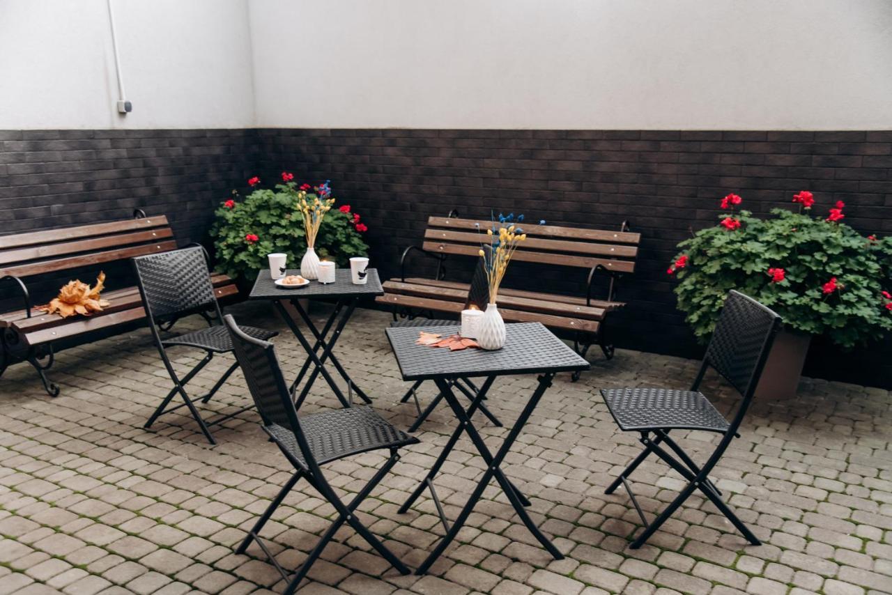 Nota Bene Loft Hotell Lviv Eksteriør bilde