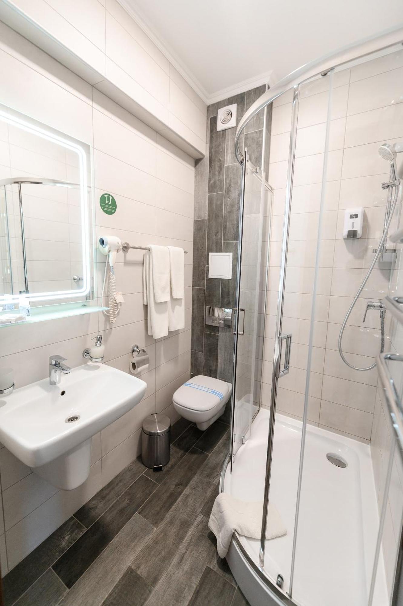 Nota Bene Loft Hotell Lviv Eksteriør bilde