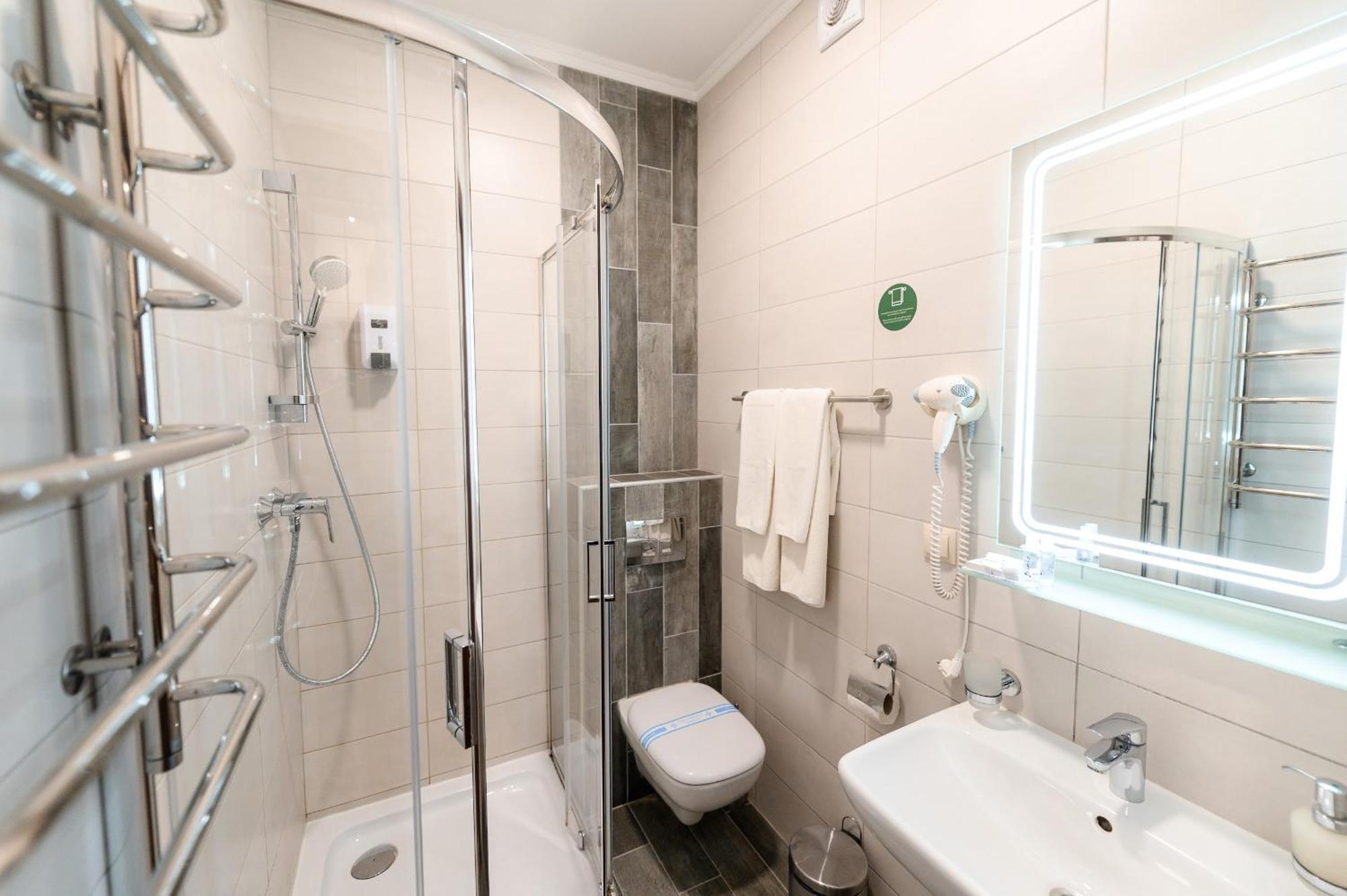 Nota Bene Loft Hotell Lviv Eksteriør bilde