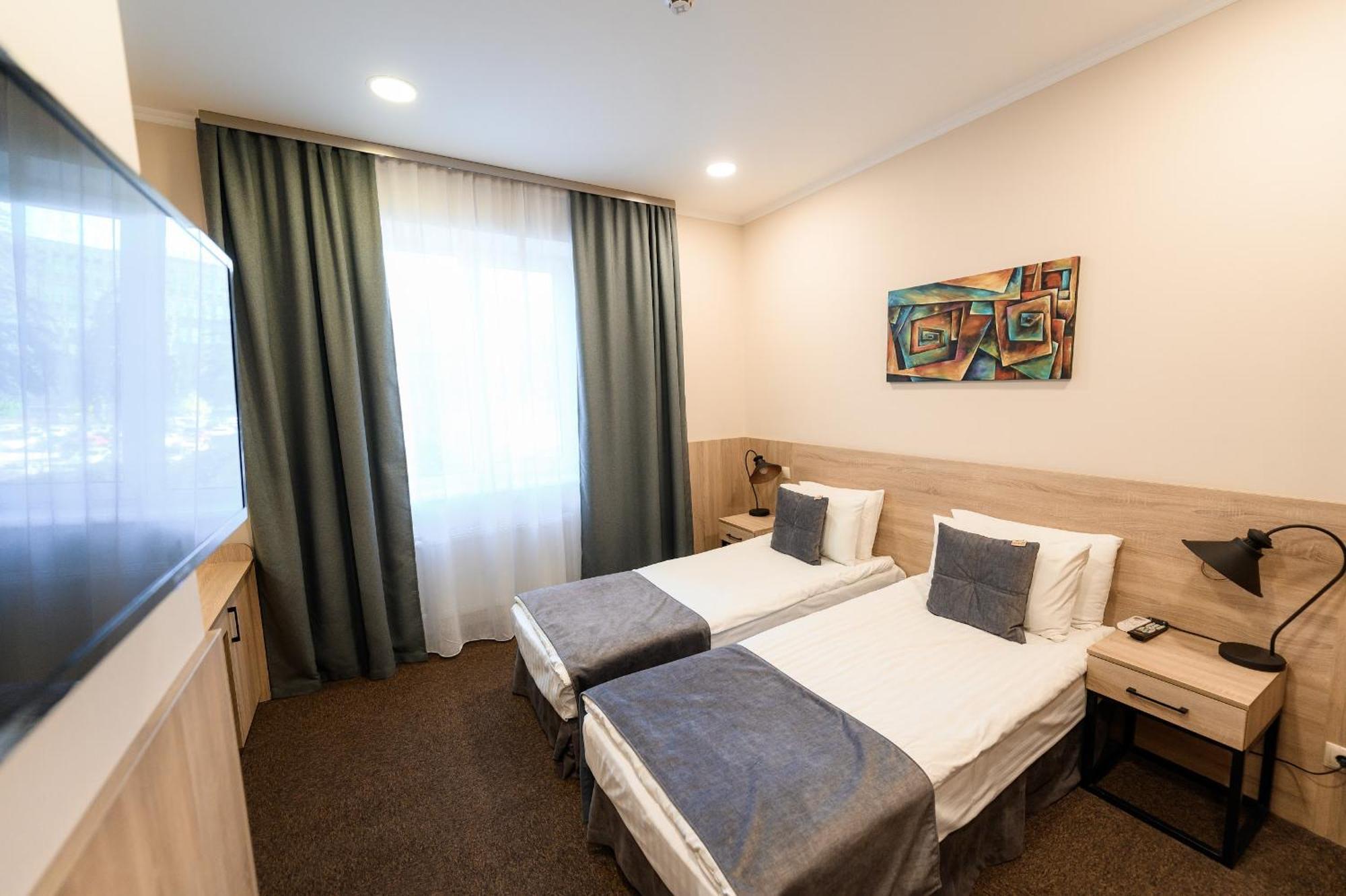 Nota Bene Loft Hotell Lviv Eksteriør bilde