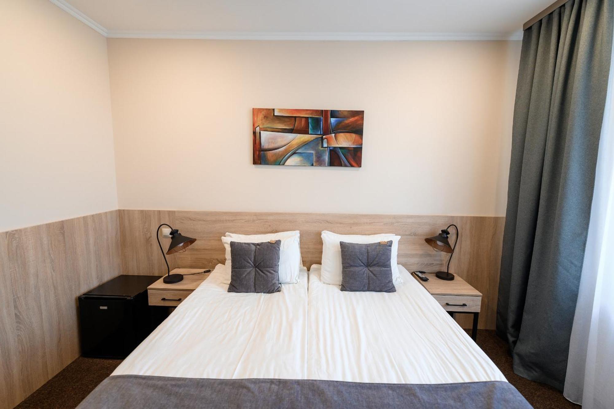 Nota Bene Loft Hotell Lviv Eksteriør bilde