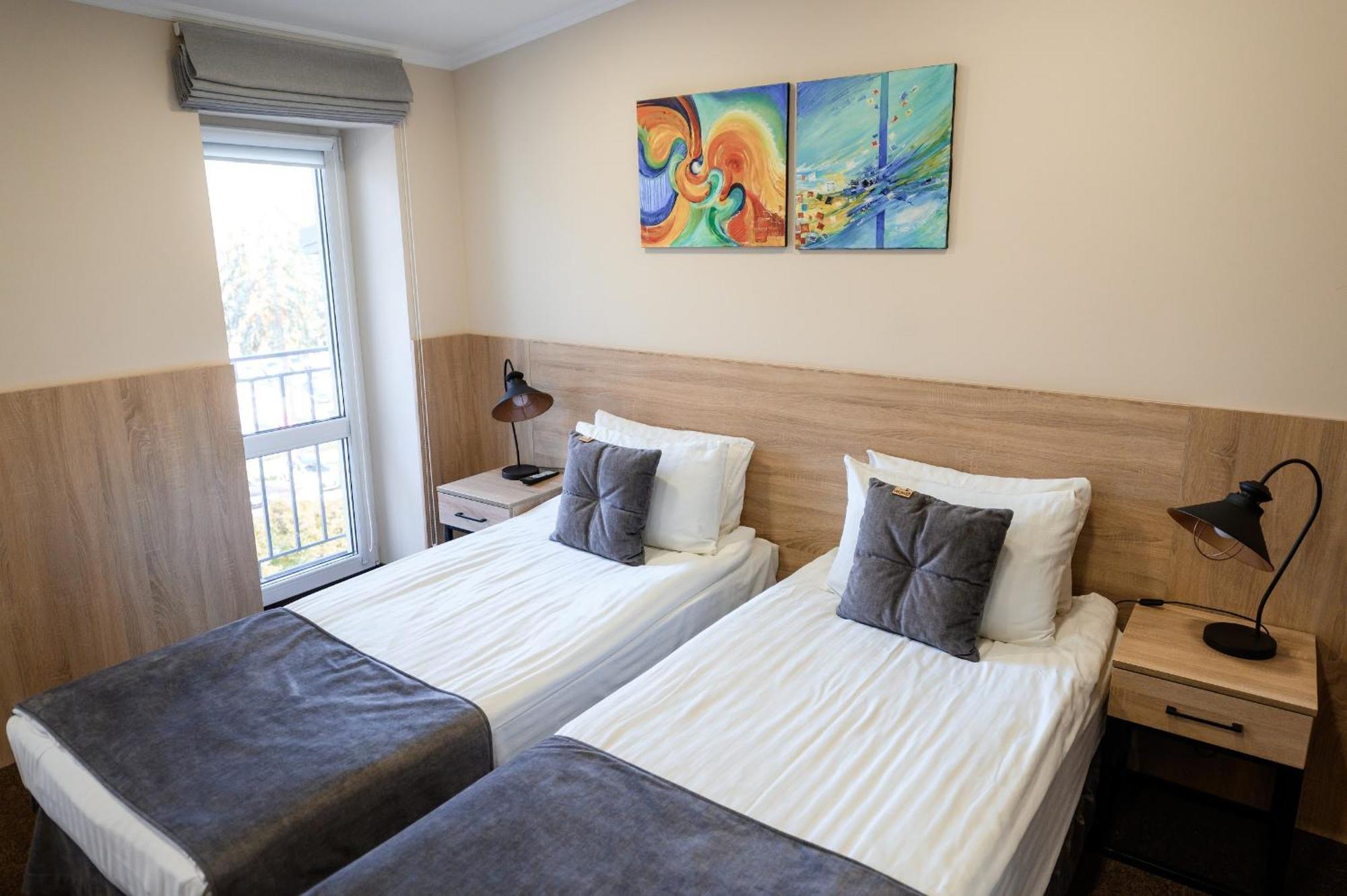 Nota Bene Loft Hotell Lviv Eksteriør bilde