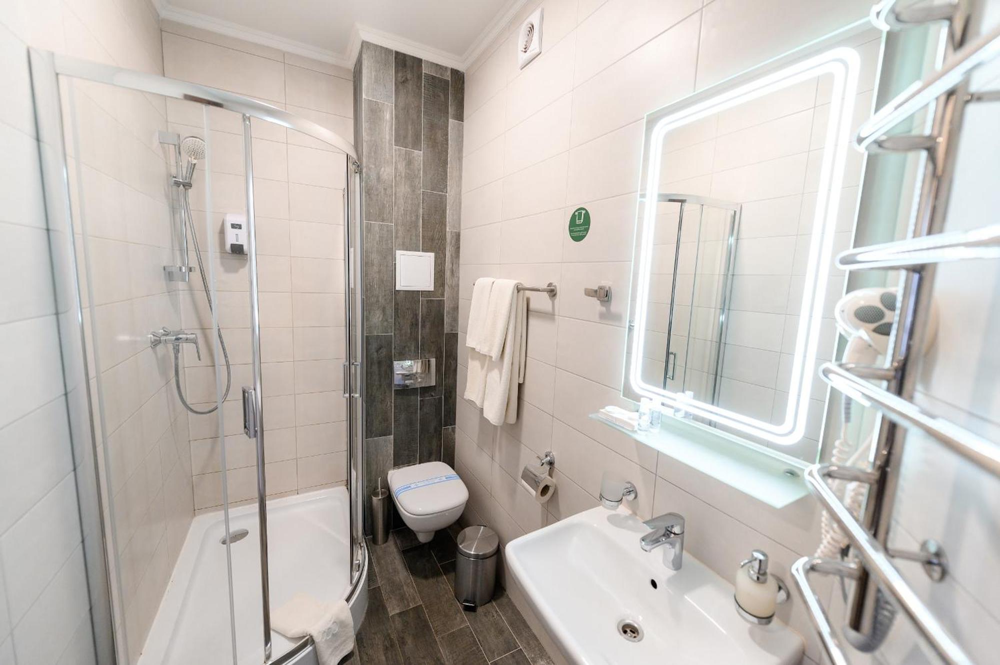 Nota Bene Loft Hotell Lviv Eksteriør bilde